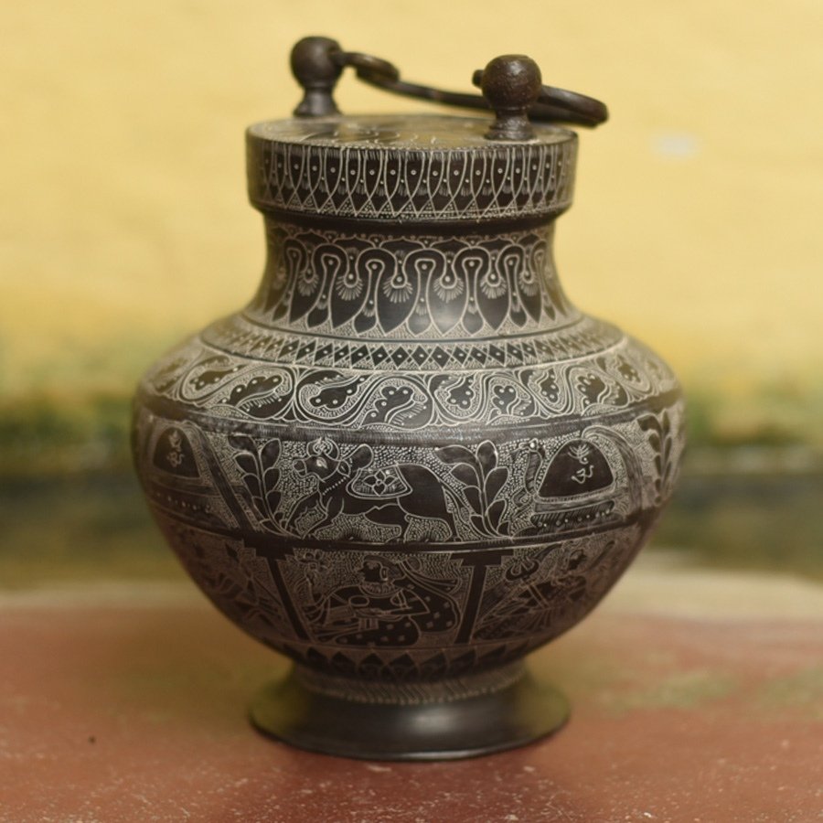 Antiquities from Khajuraho | Lota / Gangajali